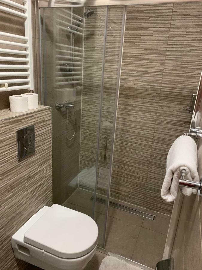 Enter Rooms Ζάγκρεμπ Εξωτερικό φωτογραφία